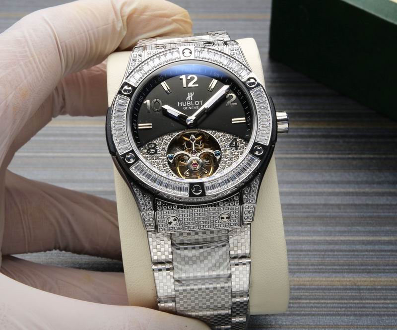 Hublot 45mm 082913